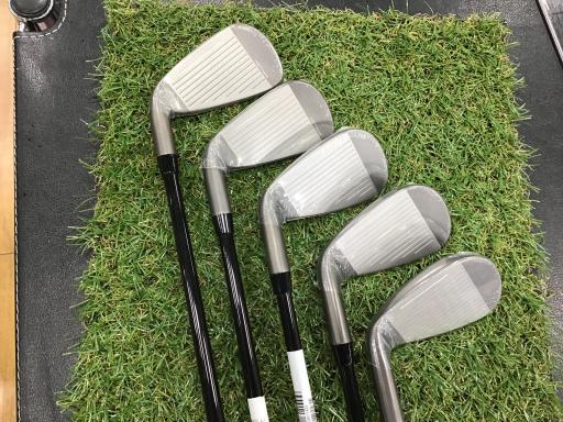 ｃｏｂｒａ　ＤＡＲＫＳＰＥＥＤ　５Ｓ