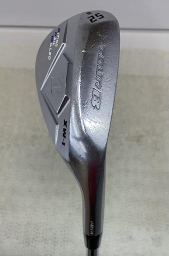 TOUR B XW−1(2018) 52°/08°