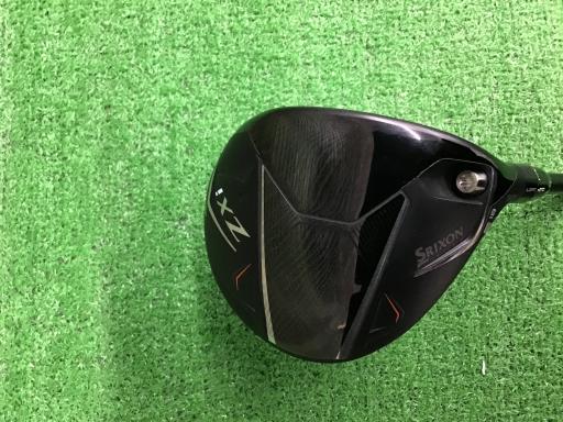 �r�q�h�w�n�m�@�y�w���@�T�v