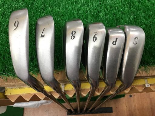 �w�w�h�n�i�Q�O�P�Q�j�@�U�r�i���{���F�U�{�Z�b�g�j