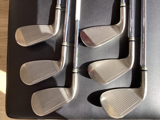 �w�w�h�n�i�Q�O�P�S�j�@�U�r�i���{���F�U�{�Z�b�g�j