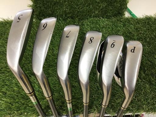 �w�w�h�n�i�Q�O�P�Q�j�@�U�r�i���{���F�U�{�Z�b�g�j