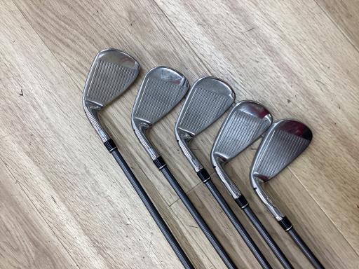 rhl@l`w@@Tri{FT{Zbgj