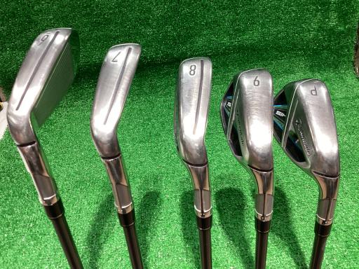 rhl@l`w@@Tri{FT{Zbgj