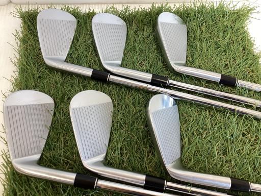 �r�q�h�w�n�m�@�y�V�W�T�@�@�U�r�i���{���F�U�{�Z�b�g�j