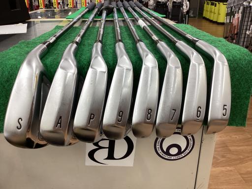 ＳＲＩＸＯＮ　ＺＸｉ４　９Ｓ