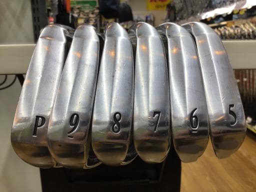 �r�q�h�w�n�m�@�y�V�S�T�@�@�U�r�i���{���F�U�{�Z�b�g�j