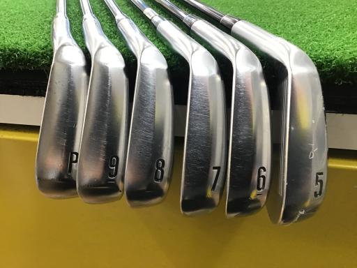 rqhwnm@ywT@Uri{FU{Zbgj