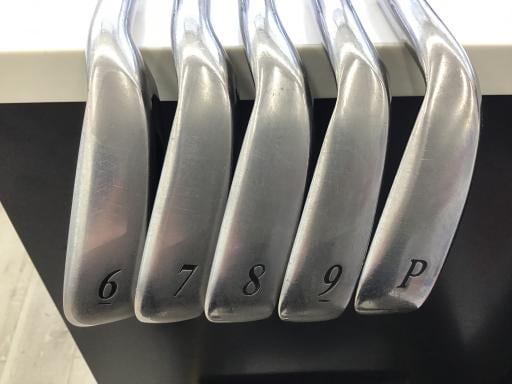 wwhniQOPQj@Tri{FT{Zbgj