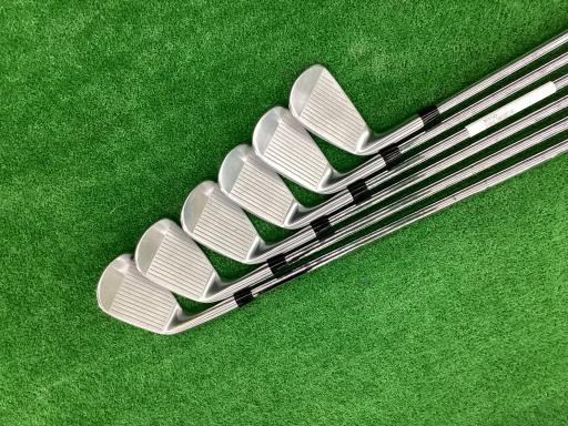 �s���������������@�s�P�O�O�r�i�Q�O�Q�P�j�@�U�r�i���{���F�U�{�Z�b�g�j