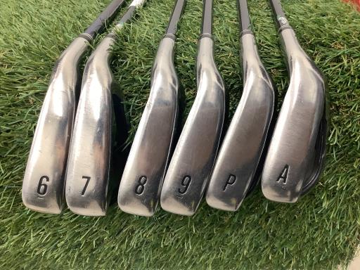 �w�w�h�n�i�Q�O�P�U�j�@�U�r�i���{���F�U�{�Z�b�g�j