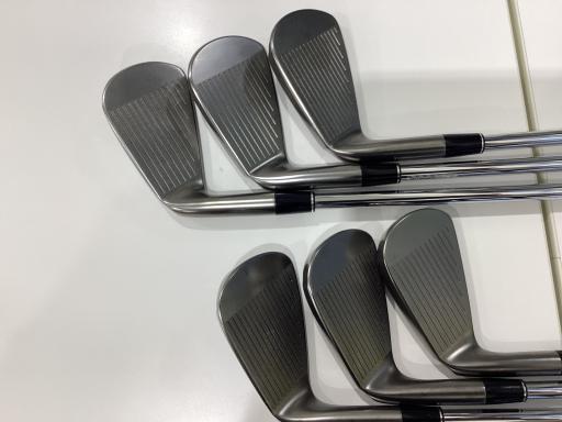 ＳＲＩＸＯＮ　ＺＸｉ７　ブラック　６Ｓ