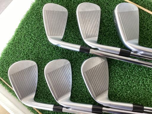 ���Q�O�O�@�U�r�i���{���F�U�{�Z�b�g�j