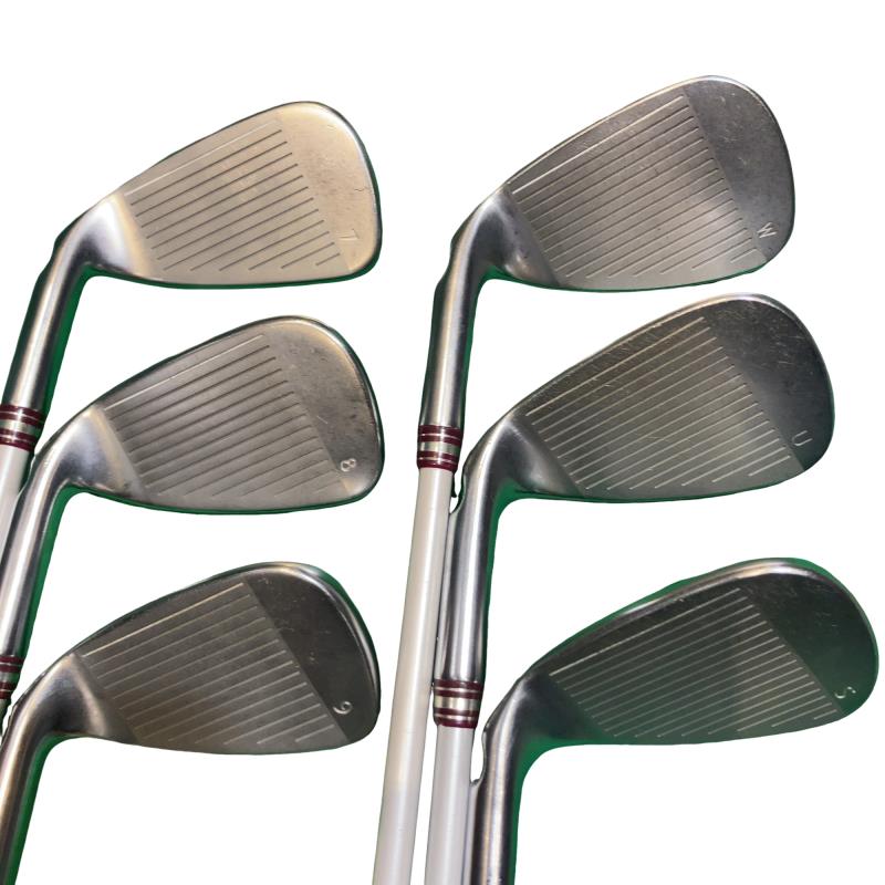 �f�@�k���Q�@�U�r�@���f�B�[�X�i���{���F�U�{�Z�b�g�j