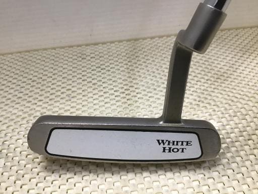 ＷＨＩＴＥ　ＨＯＴ　＃４　３３インチ