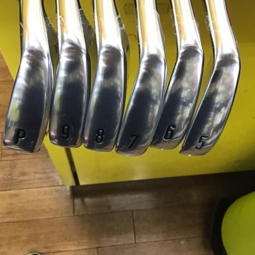 Ｘ　ＦＯＲＧＥＤ　ＳＴＡＲ　６Ｓ