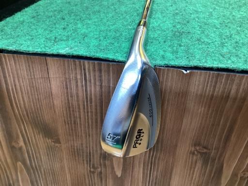 ５００　ｗｅｄｇｅ　５７°