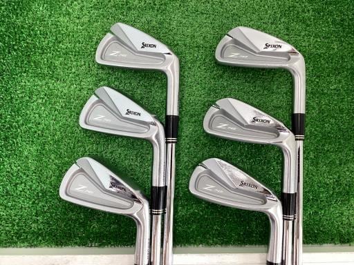 �r�q�h�w�n�m�@�y�V�S�T�@�@�U�r�i���{���F�U�{�Z�b�g�j