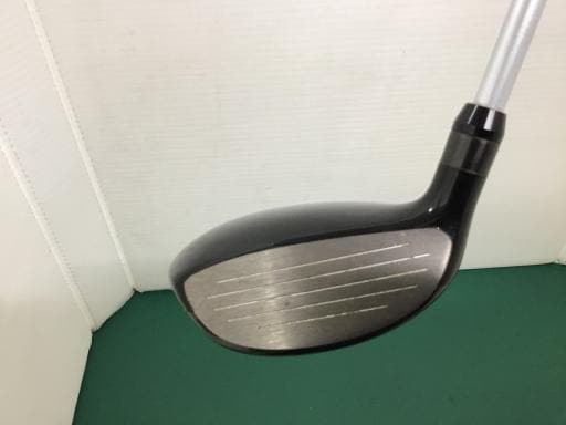 �q�������q���@�q�����@�u�@�u�Q�@�e�v�@�R�v