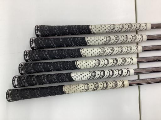 q`yq@w@sntq@Uri{FU{Zbgj