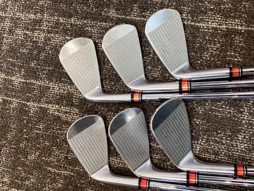 rqhwnm@yXST@Uri{FU{Zbgj