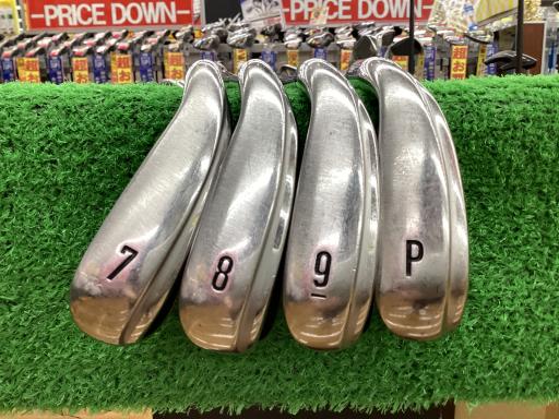 qnftd@rs`q@Tri{FS{Zbgj