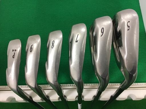 �w�w�h�n�i�Q�O�O�W�j�@�@�U�r�i���{���F�U�{�Z�b�g�j