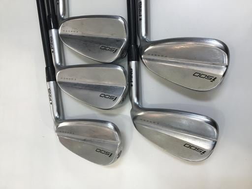 ���T�O�O�@�T�r�i���{���F�T�{�Z�b�g�j