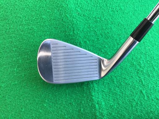 �l�����������@�o�����@�Q�Q�R�@�U�r�i���{���F�U�{�Z�b�g�j