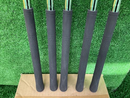 ���T�Q�T�@�T�r�i���{���F�T�{�Z�b�g�j