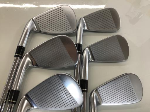 �k�d�f�`�b�x�@�@�U�r�i���{���F�U�{�Z�b�g�j