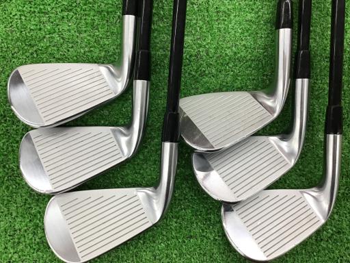 �s���������������@�u�f�R�i�Q�O�P�S�j�@�U�r�i���{���F�U�{�Z�b�g�j