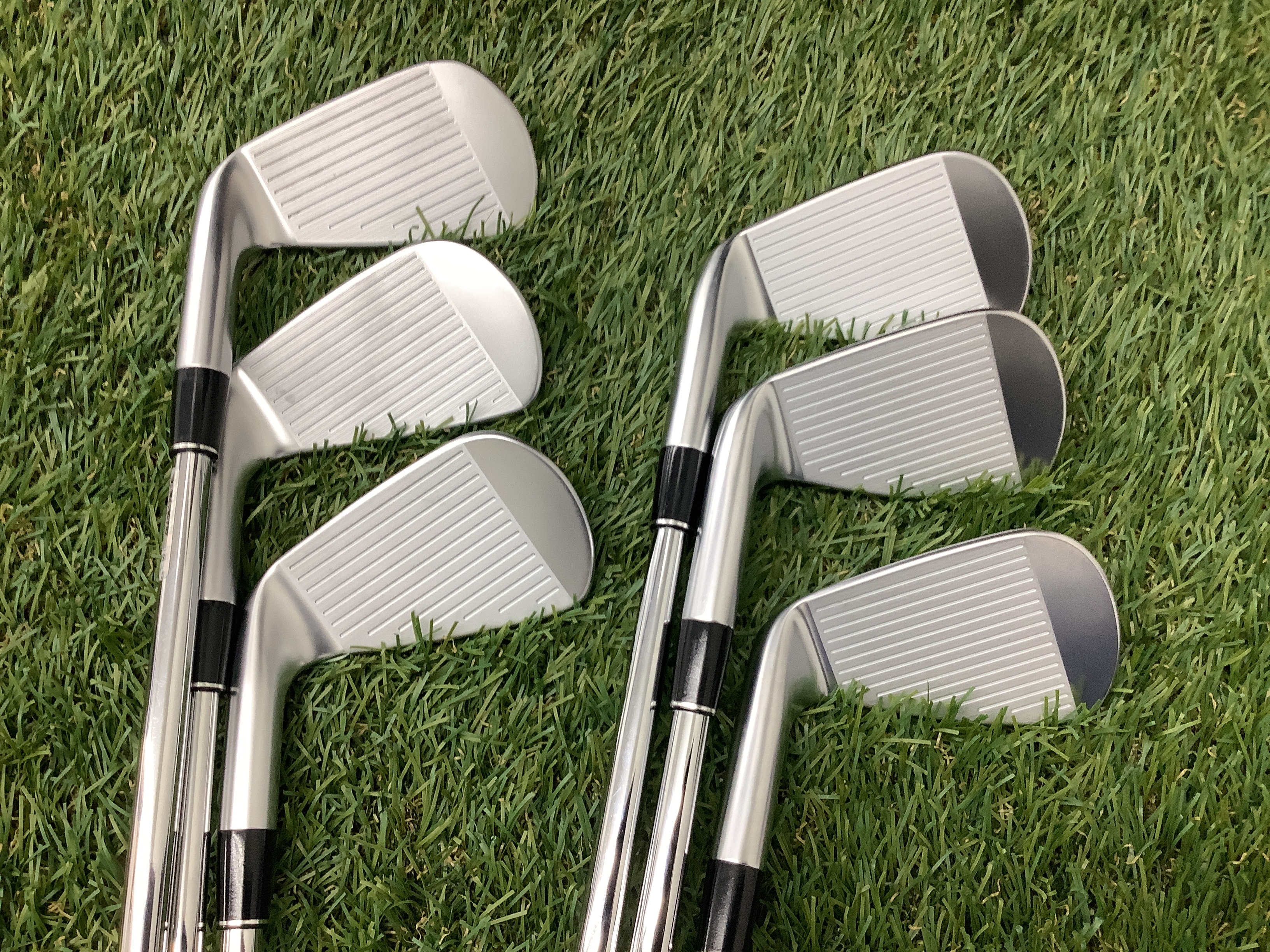 rqhwnm@y|enqfdc@hh@Ur