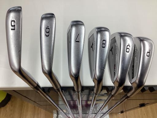 iow@XQP@sntq@Uri{FU{Zbgj