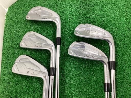 qq@q@bw@rQOb@Uri{FT{Zbgj