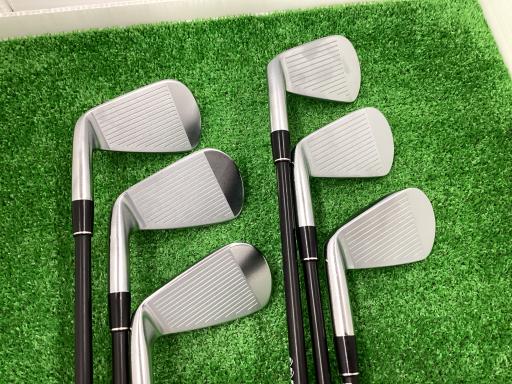 rqhwnm@ywT@Uri{FU{Zbgj