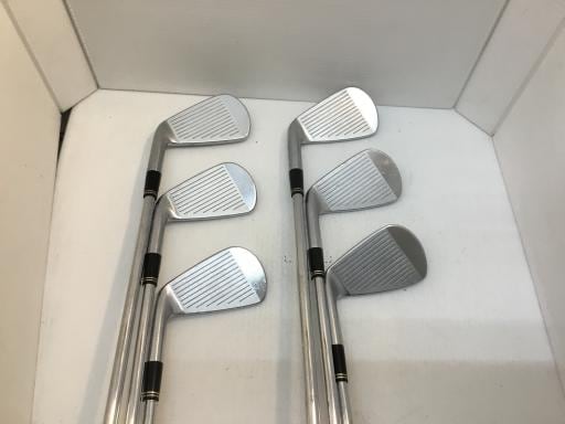 �r�q�h�w�n�m�@�y�V�S�T�@�@�U�r�i���{���F�U�{�Z�b�g�j