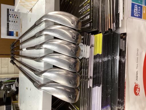 rkhmfrgns@nrr@@Uri{FU{Zbgj