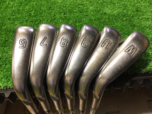 ���Q�P�O�@�X�r�i���{���F�U�{�Z�b�g�j