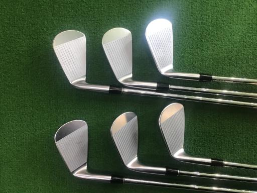 rqhwnm@ywT@Uri{FU{Zbgj