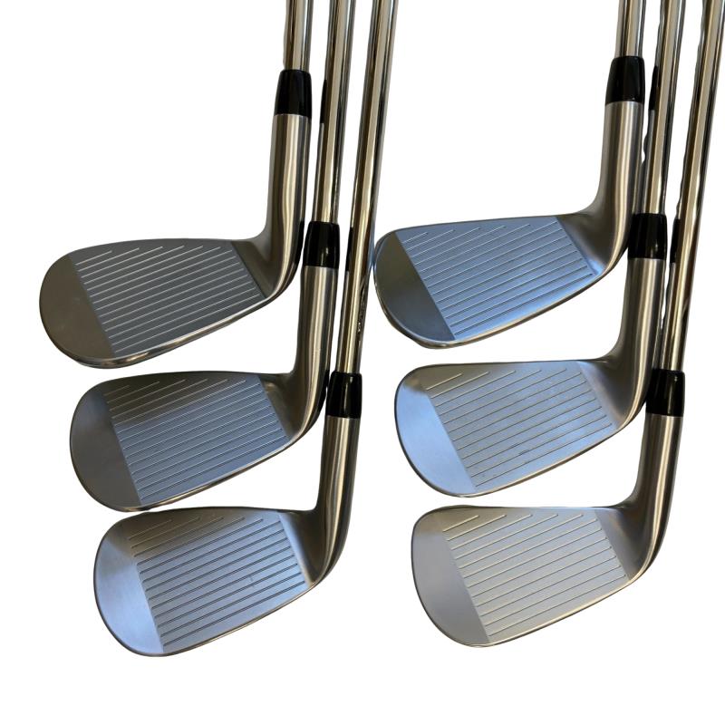 �s���������������@�s�Q�O�O�i�Q�O�Q�R�j�@�U�r�i���{���F�U�{�Z�b�g�j