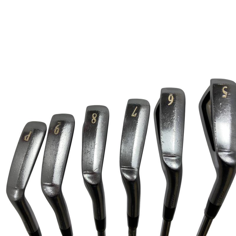 �r�q�h�w�n�m�@�y�T�S�T�@�@�U�r�i���{���F�U�{�Z�b�g�j