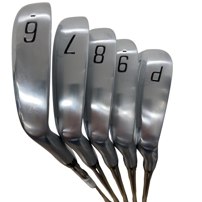 �a�q�h�c�f�d�r�s�n�m�d�@�Q�T�W�b�a�o�@�U�r�i���{���F�T�{�Z�b�g�j