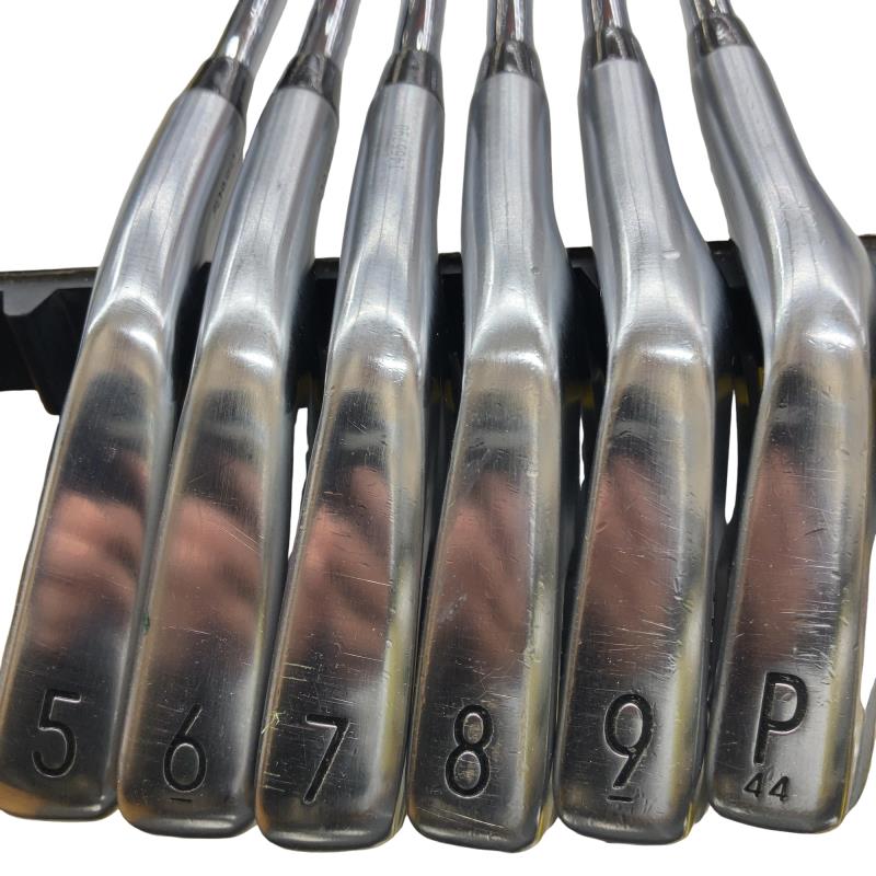 �s���������������@�s�P�O�O�r�i�Q�O�Q�P�j�@�U�r�i���{���F�U�{�Z�b�g�j