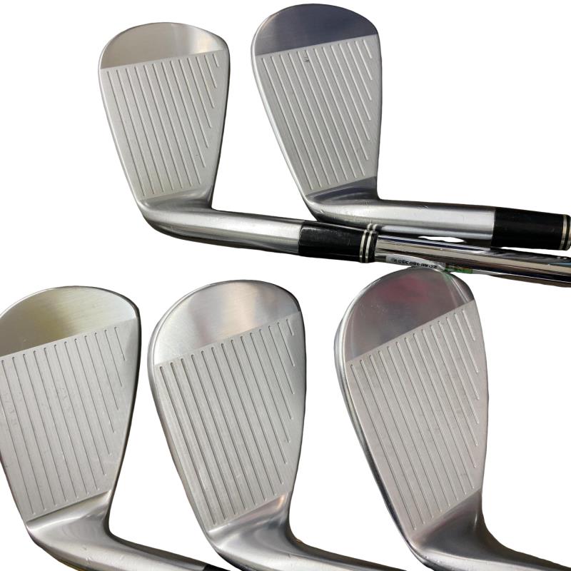 �r�q�h�w�n�m�@�y�T�U�T�@�@�U�r�i���{���F�T�{�Z�b�g�j