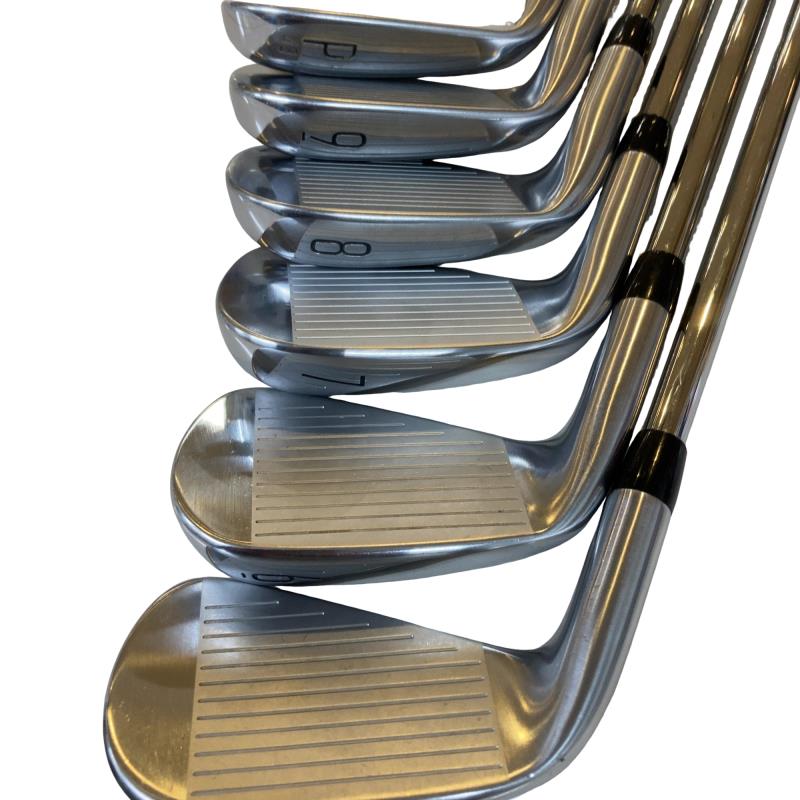 �s���������������@�s�Q�O�O�i�Q�O�Q�R�j�@�U�r�i���{���F�U�{�Z�b�g�j