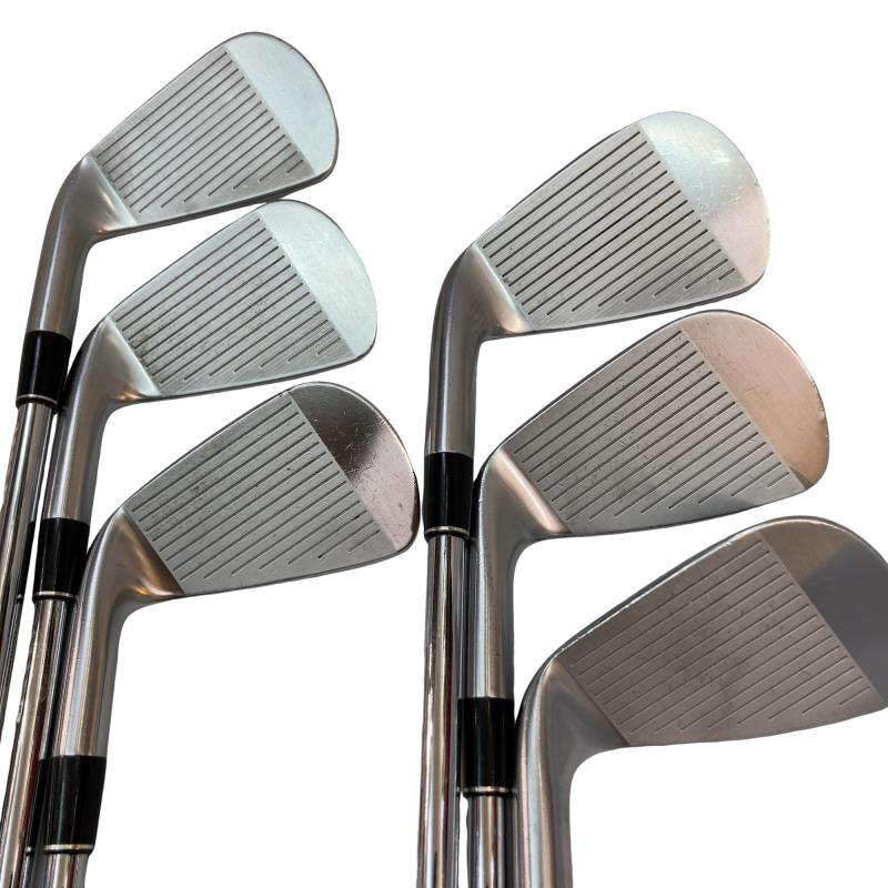 �r�q�h�w�n�m�@�y�|�e�n�q�f�d�c�@�U�r�i���{���F�U�{�Z�b�g�j