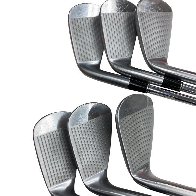 �r�q�h�w�n�m�@�y�|�e�n�q�f�d�c�@�U�r�i���{���F�U�{�Z�b�g�j