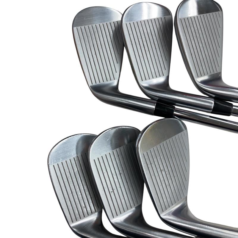 �s���������������@�s�P�O�O�r�i�Q�O�Q�P�j�@�U�r�i���{���F�U�{�Z�b�g�j