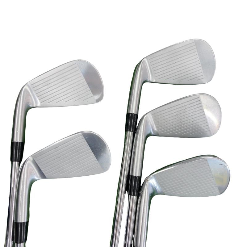 �q�r�@�e�n�q�f�d�c�i�Q�O�P�W�j�@�U�r�i���{���F�T�{�Z�b�g�j